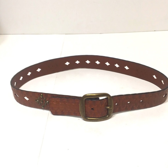 FOSSIL leather laser cut studded belt S warm brown - Picture 2 of 14